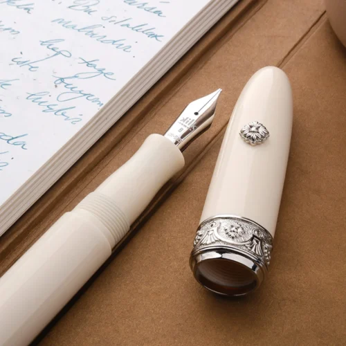 NovoBaroque Fountain Pen